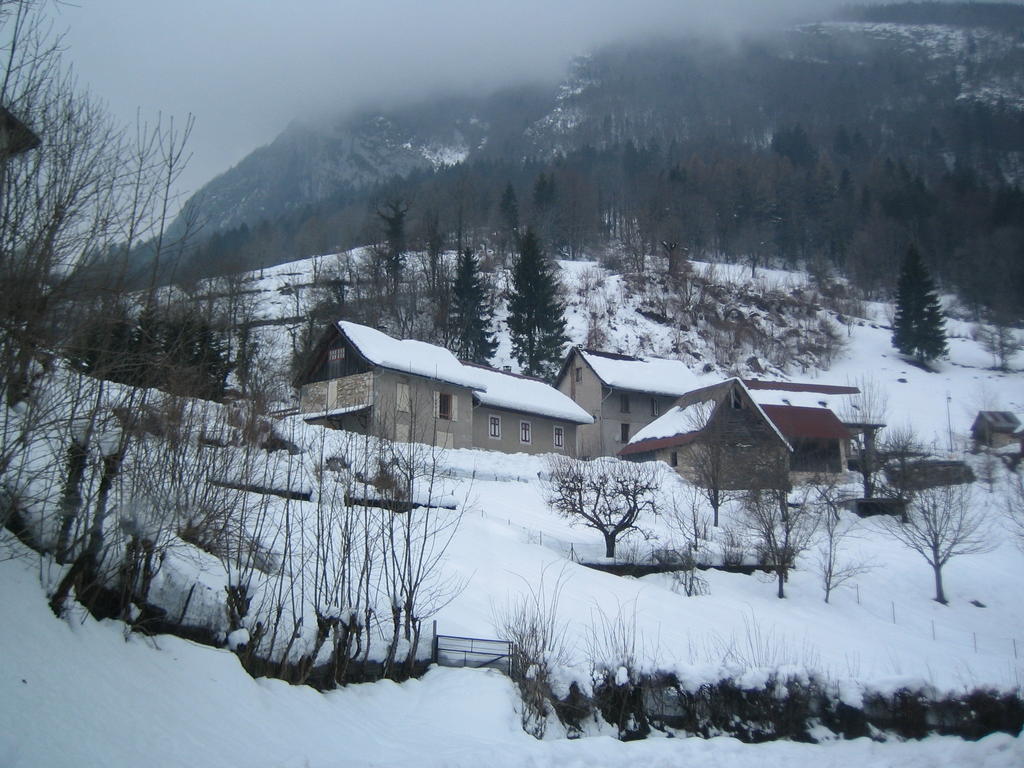 La Chouette A L'Heure Du Pinson Bed & Breakfast Saint-Pierre-d'Entremont  Dış mekan fotoğraf